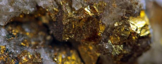 Крупные залежи золота и серебра обнаружили на востоке Турции