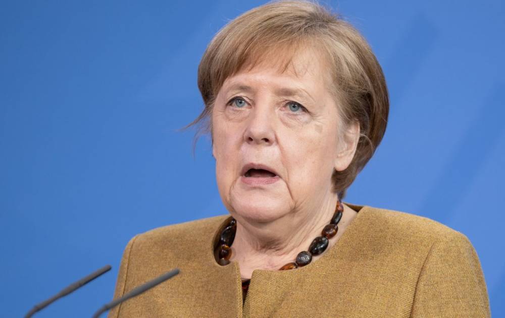 Меркель лично поедет в США для разрешения споров из-за "Северного потока-2"