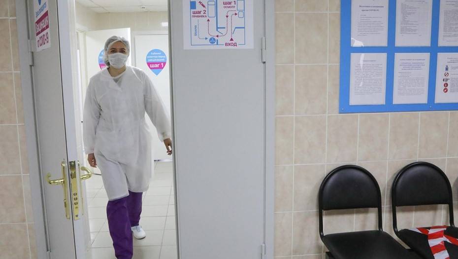 В Петербург поступило почти 40 тыс. доз вакцины от коронавируса