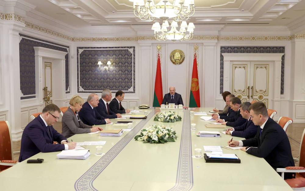 Тема недели: "Это экономическая конституция страны" - у Александра Лукашенко обсудили изменения в Гражданский кодекс