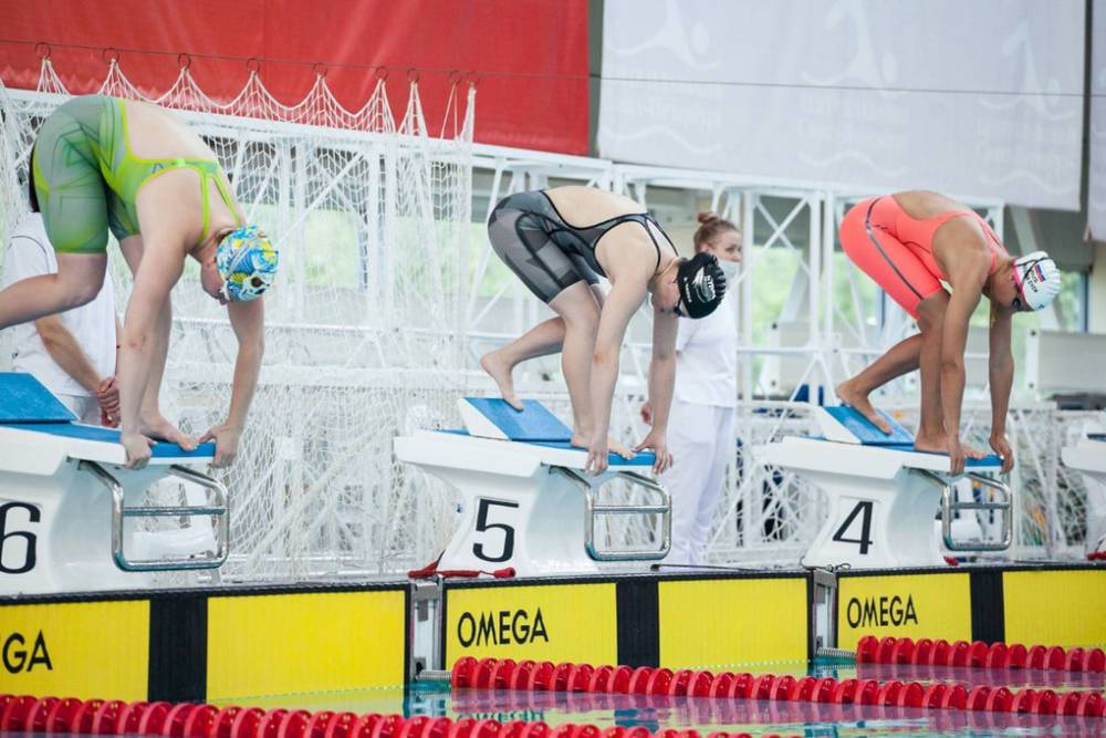 Белгородка взяла два золота на соревнованиях по плаванию