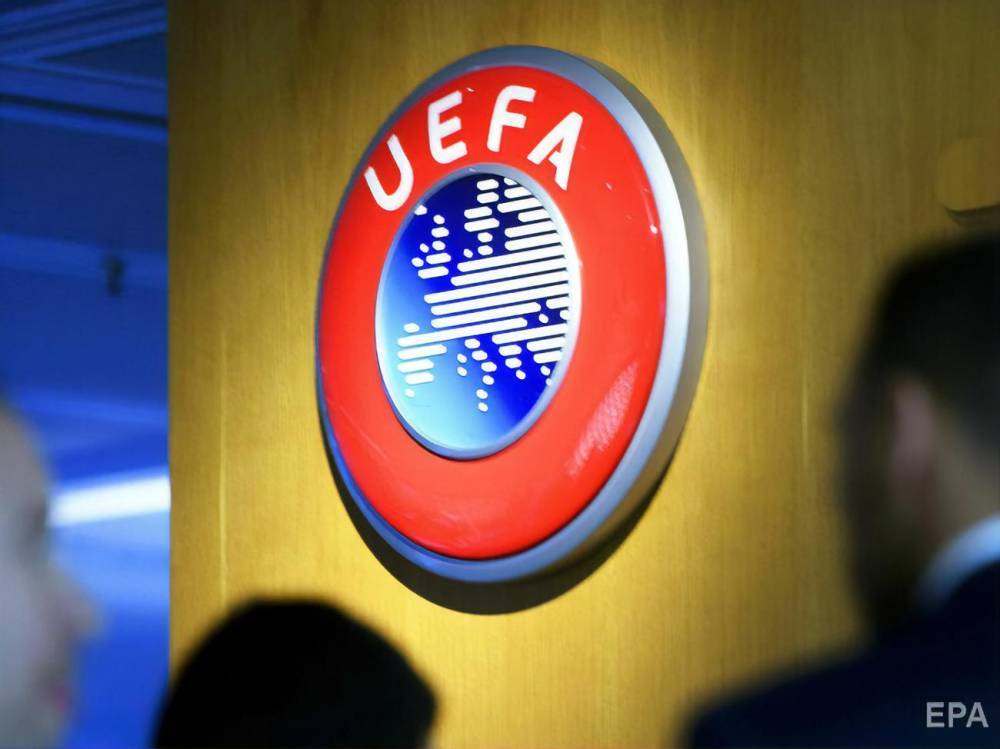 В УЕФА заявили, что попросили прикрыть надпись "Героям слава!" на форме сборной Украины – футболки будут проверять перед каждой игрой