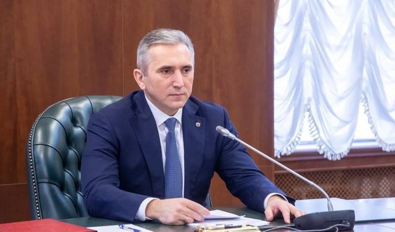 Губернатор Тюменской области поздравил горожан с Днем России