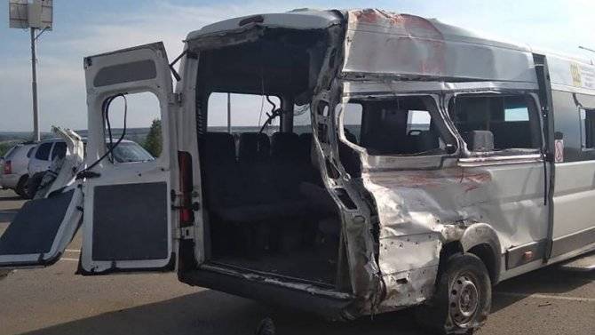 Два человека погибли в ДТП с маршруткой в Воронежской области