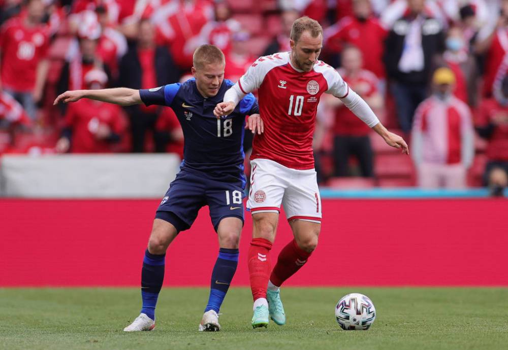 Матч сборных Дании и Финляндии будет доигран сегодня