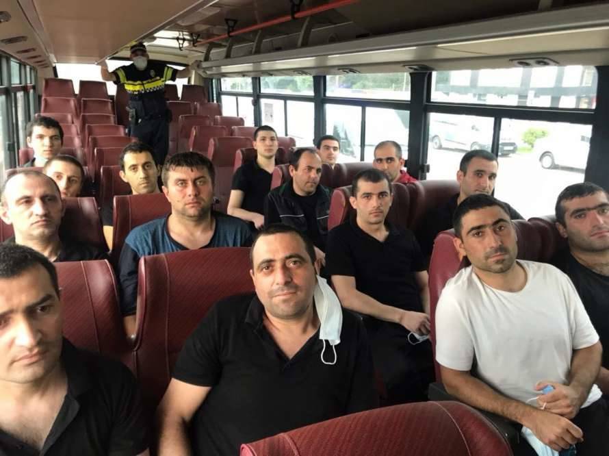 Азербайджан обменял пятнадцать армянских военнопленных на карту минирования Агдамского района