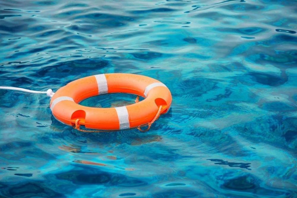 В Выборгском районе чуть не утонули две девочки