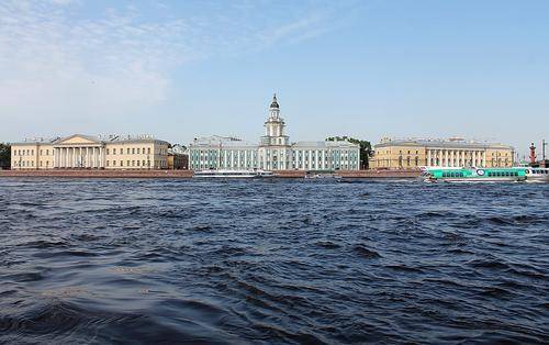 Губернатор Санкт-Петербурга: в городе введут новые ограничения, соответствующие реальной эпидситуации