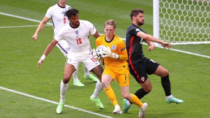 Сборная Англии обыграла Хорватию в стартовом матче Евро-2020