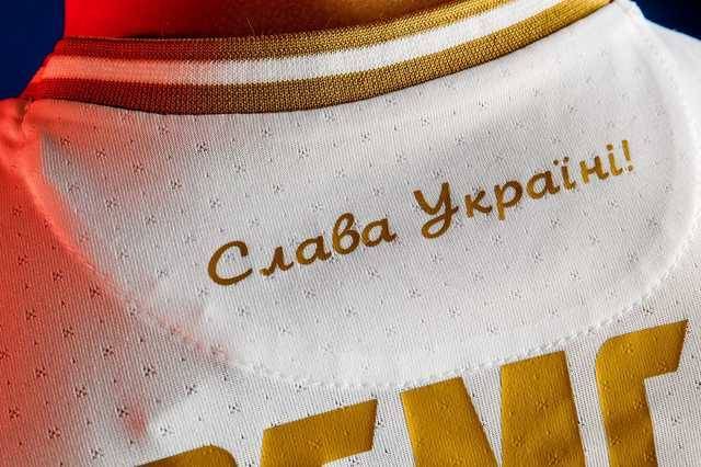 Украина продолжит переговоры с УЕФА о фразе "Слава Украине - Героям слава!" на форме сборной после Евро-2020, - Павелко
