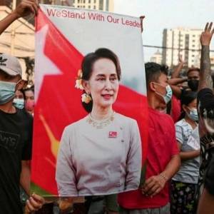 В Мьянме состоится суд над лидером Су Чжи