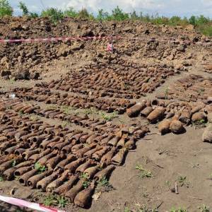 В Бердянске нашли 749 взрывоопасных предметов времен прошлых войн. Фото