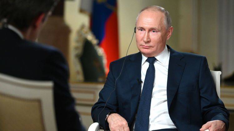 Путин ответил на вопрос о возможном "обрушении" России после его ухода