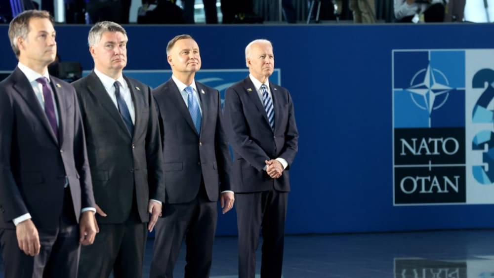 Президент США Джо Байден прибыл в Брюссель для участия в саммите НАТО