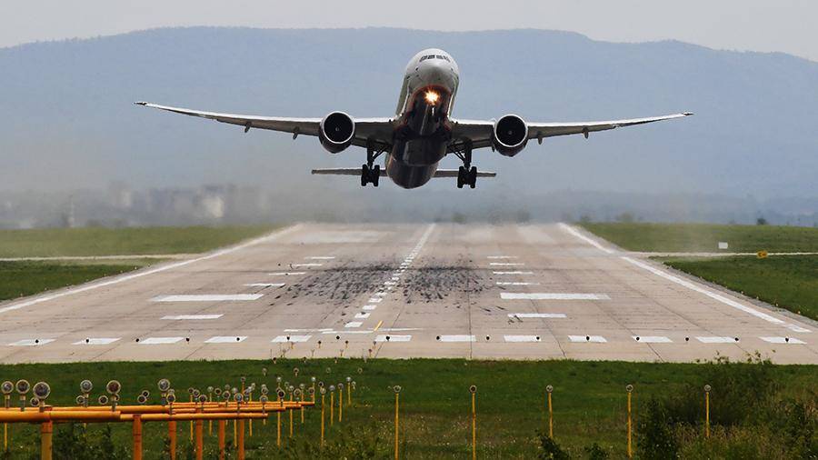 В СФ предлагают ограничить цены на билеты Дальневосточной авиакомпании