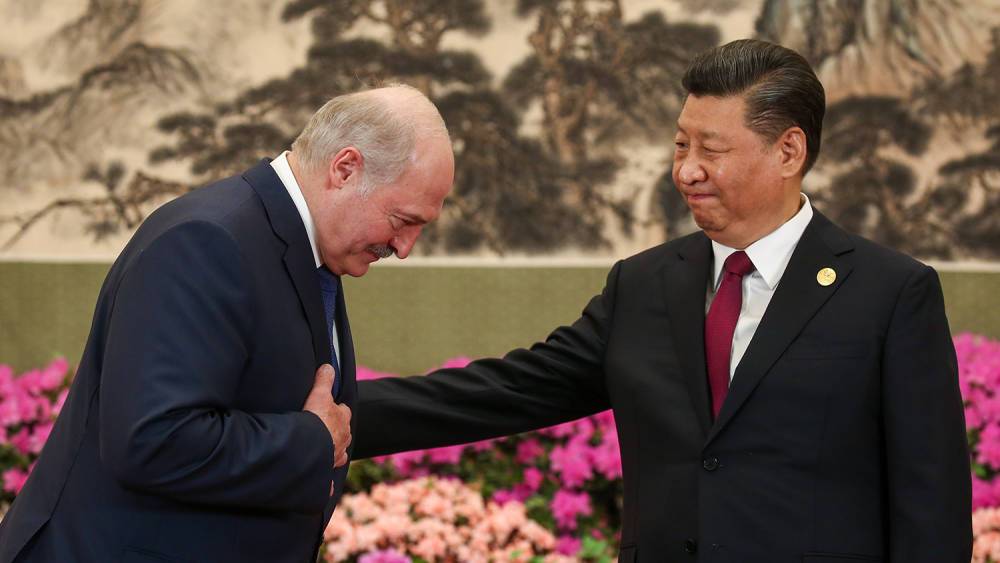 Лукашенко рассыпался в комплиментах Си Цзиньпину