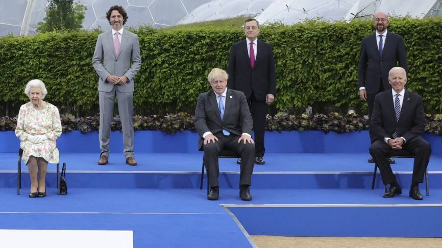 Американист назвал "холопской" реакцию Европы на визит Байдена на саммит НАТО