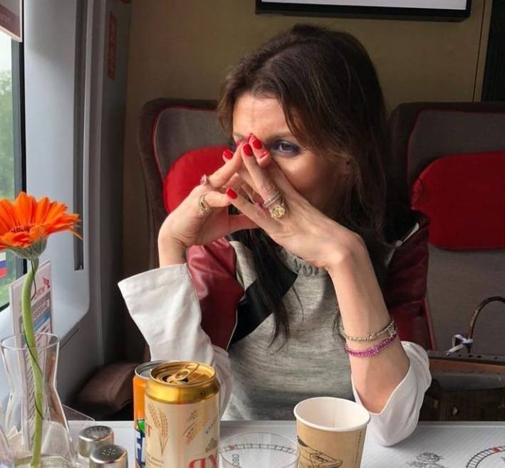 «Год с разрезанным лицом»: экс-жена Аршавина выложила последнее фото