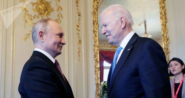 Президенты Путин и Байден встретились в Женеве. Видео первого рукопожатия