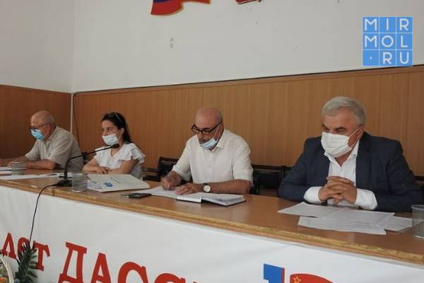 Село Урахи Сергокалинского района будет закрыто на карантин из большого количества случаев заболеваемости коронавирусом