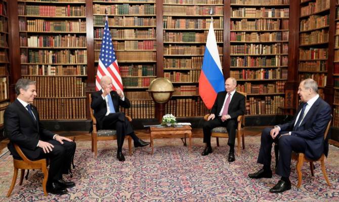 Путин и Байден проговорили два часа