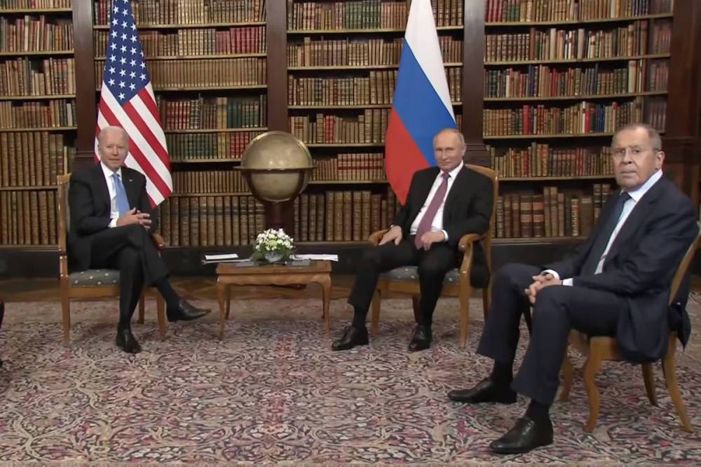 В переговорах Путина и Байдена объявили перерыв