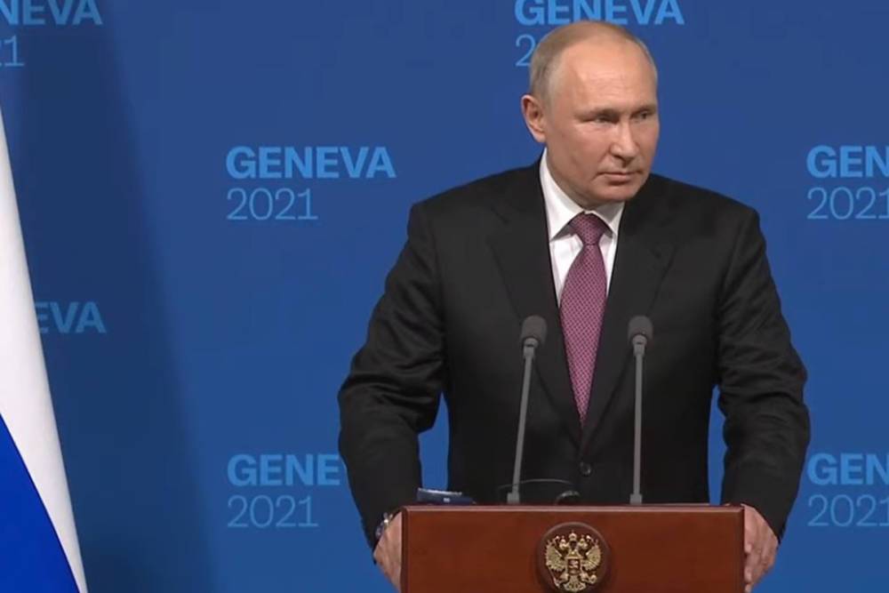 Путин объяснил учения на границе с Украиной