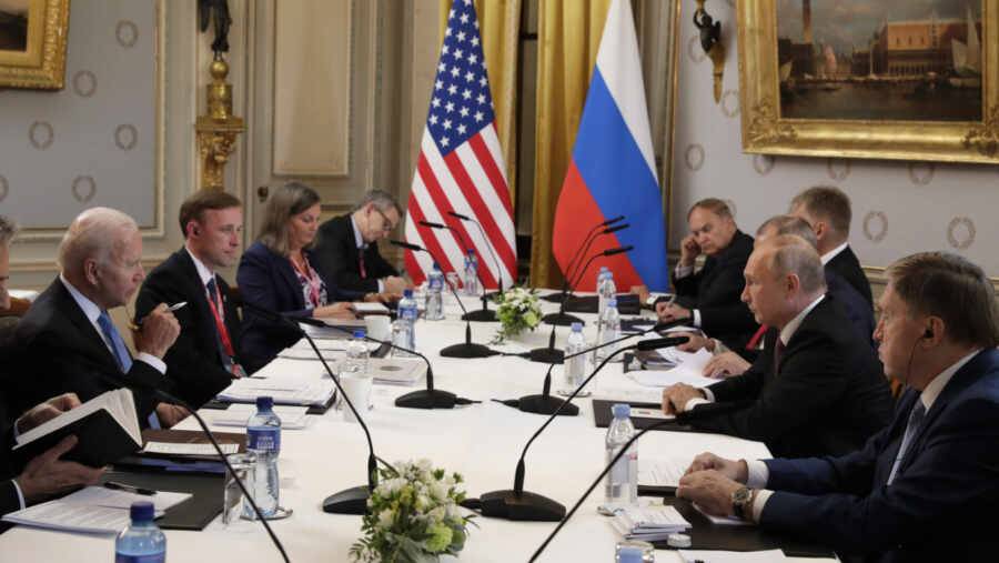 Лидеры России и США приняли совместное заявление по стратегической стабильности