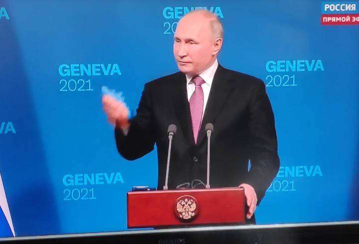 Путин о резких высказываниях Байдена: Мы объяснились, меня эти объяснения устроили