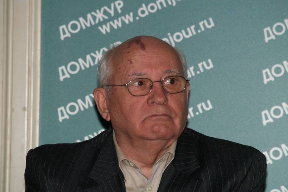 Горбачев приветствовал заявление Путина и Байдена о недопустимости ядерной войны