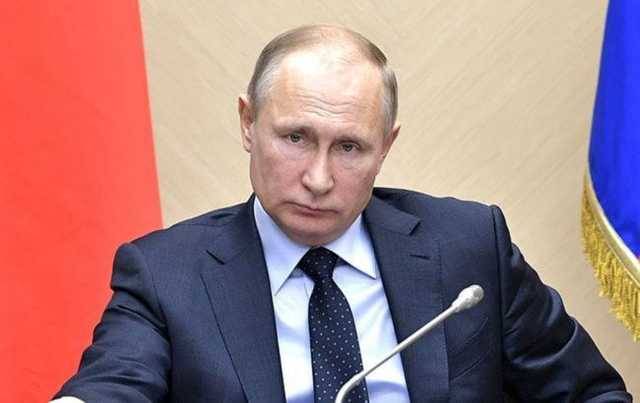 Путин снова назвал Майдан "госпереворотом" и вспомнил Януковича
