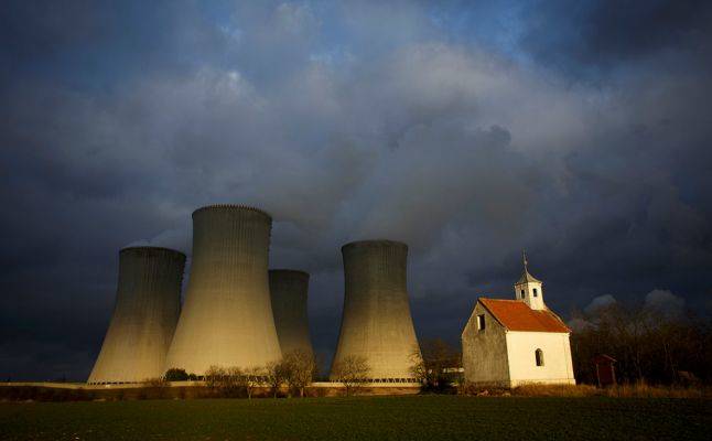 Чехия исключила Россию из претендентов на строительство АЭС Дукованы