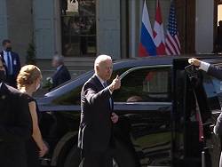 Байден уехал с переговоров с Путиным на час раньше