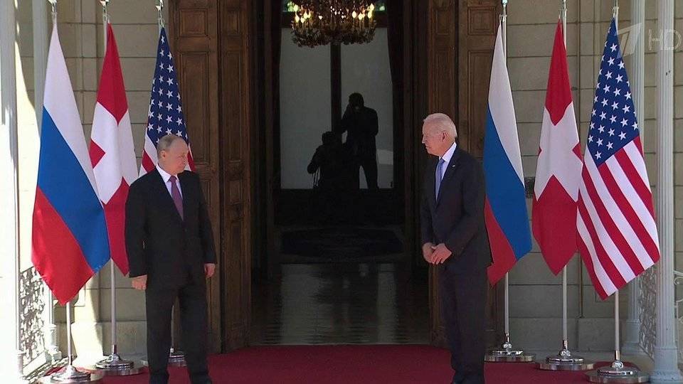 Эксперты и ведущие мировые СМИ обсуждают итоги переговоров Владимира Путина и Джо Байдена в Женеве