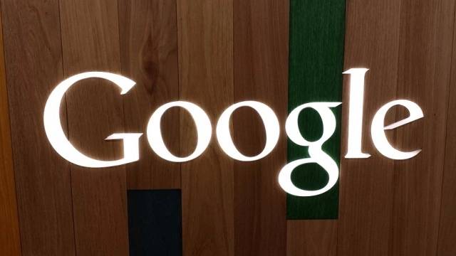 Google предупредила блогеров о налоге за просмотренный в США контент