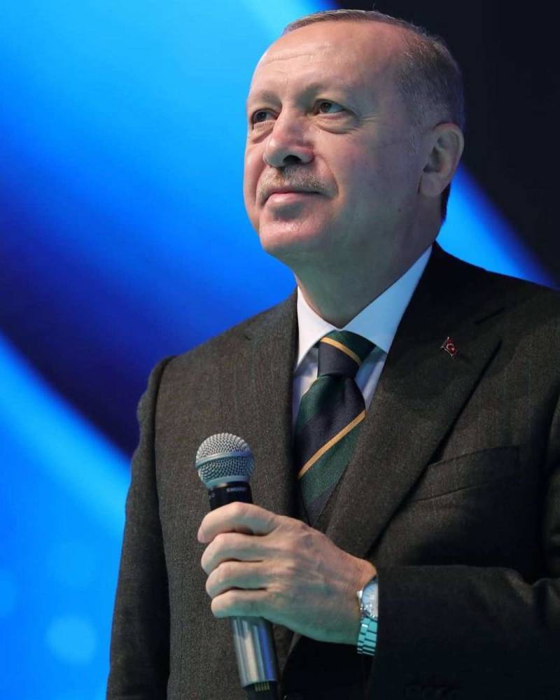 Эрдоган допустил появление в Азербайджане военной базы Турции