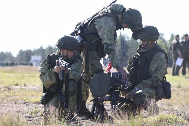 Командиры ЗВО прошли обучение современному бою возле Выборга – фото