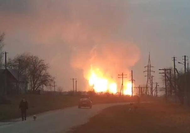Ночью в Луганске произошел мощный взрыв на газопроводе