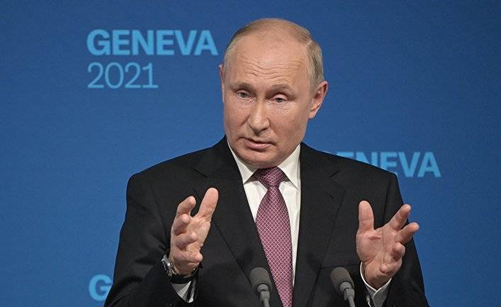 CNN (США): после женевского саммита Путин хвалит Байдена, называя его профессионалом