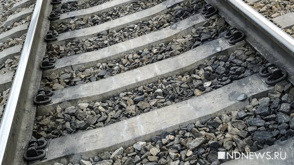 На железной дороге под Екатеринбургом обнаружен труп мужчины (ФОТО)