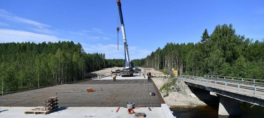 Стали известны точные сроки окончания ремонта трассы под Петрозаводском