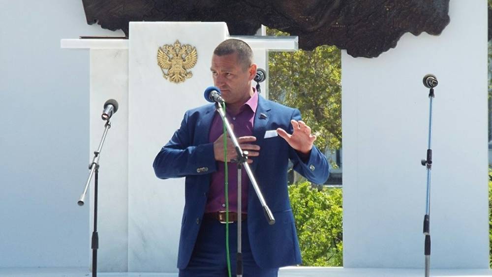 Депутат Госдумы после скандала с видео о том, что бог не создавал геев, снимет новый ролик
