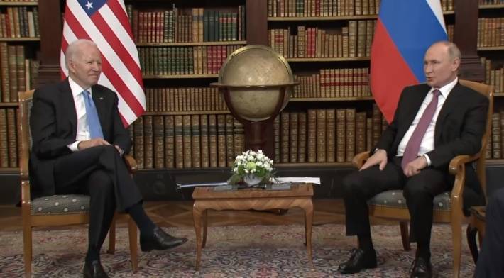 Шейнин поставил на место украинку фактом о глобусе на саммите Россия — США