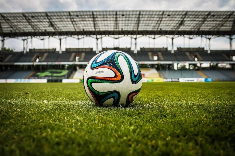 Сборная Швеции обыграла Словакию в футбольном матче Евро-2020 в Петербурге