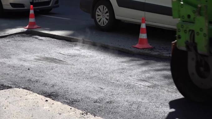 "Леноблводоканал" восстанавливает дороги в Выборгском районе