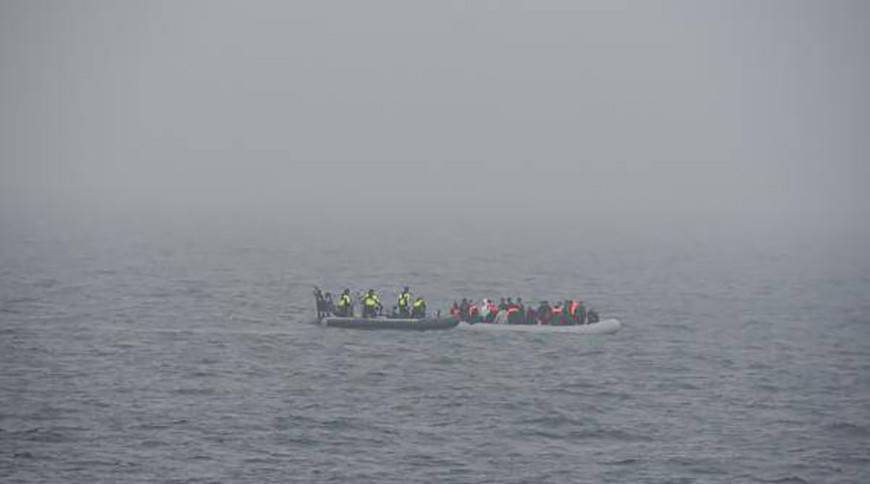Во Франции спасли 80 мигрантов при попытке попасть в Великобританию на лодках