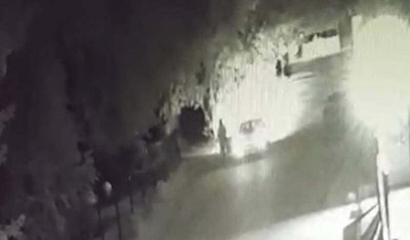 «Страшно теперь гулять»: тюменкам ножом угрожал водитель на серебристой Daewoo Nexia