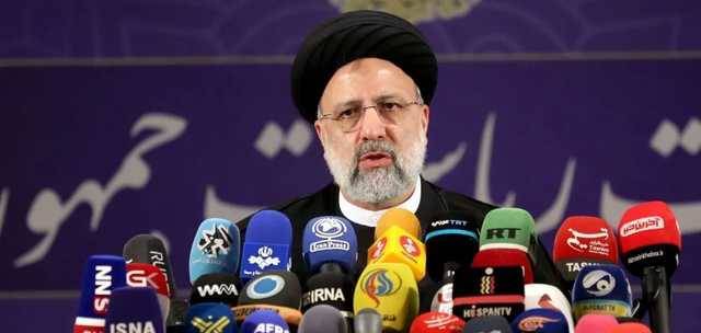 В Иране на президентских выборах победил Эбрахим Раиси