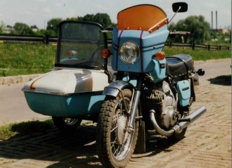 В Сети рассказали о популярных советских мотоциклах, которые регулярно ругали владельцы
