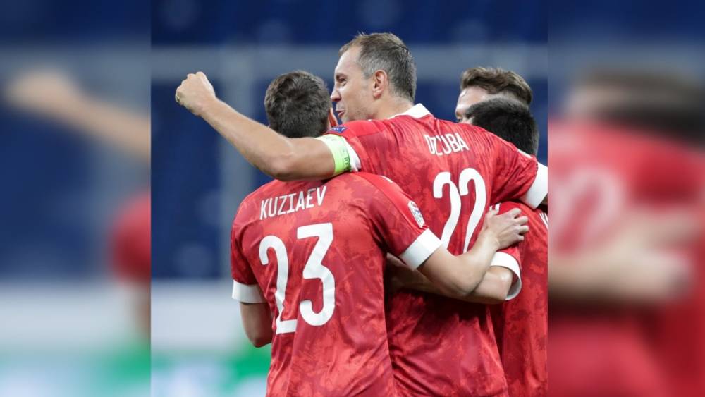 Игроков сборной России протестировали на COVID-19 перед матчем с Данией